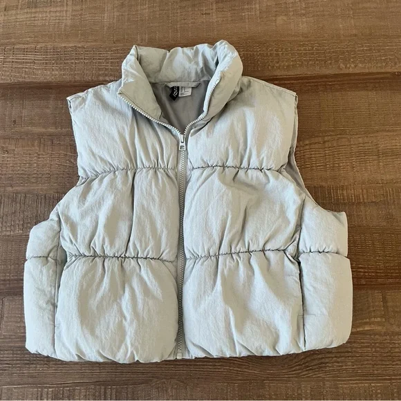 H&M Light Gray Cropped Jacket Vest Women’s Medium - Picture 1 of 10